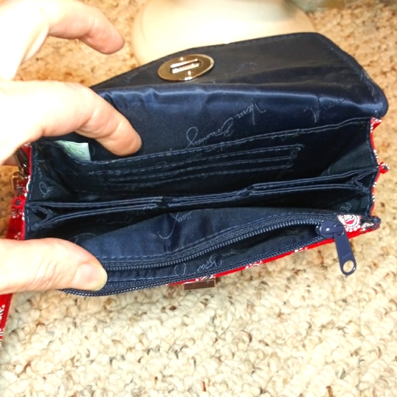 Vintage Vera Bradley Red, White & Navy Bandana Print Petite Turnlock Wallet - Picture 8 of 10